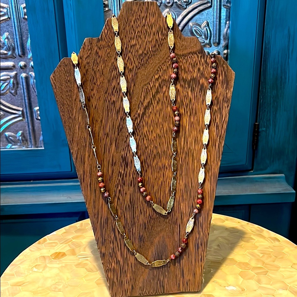 Gold necklace with beads